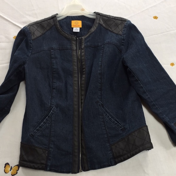 Ruby Rd. Jackets & Blazers - Ruby Rd. Denim jacket faux leather trim, size 8.